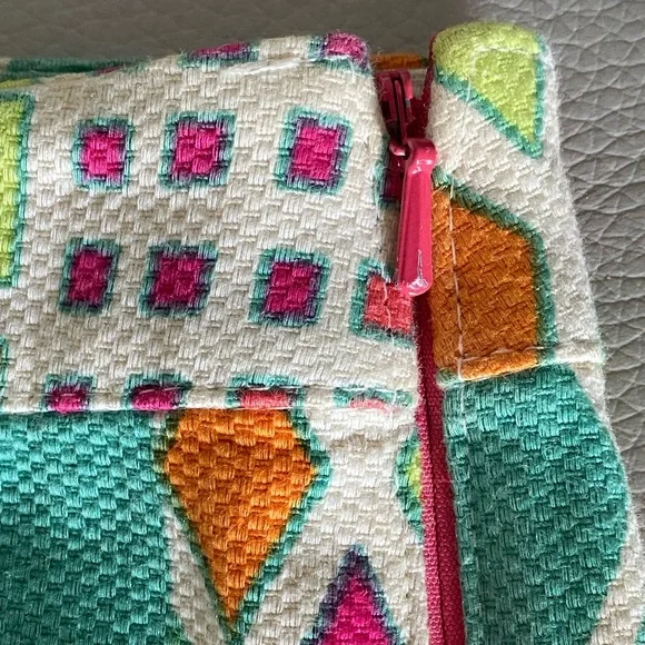 Judith March Ladies M Shorts
Geometric print 
Retro vintage look - Picture 3 of 6